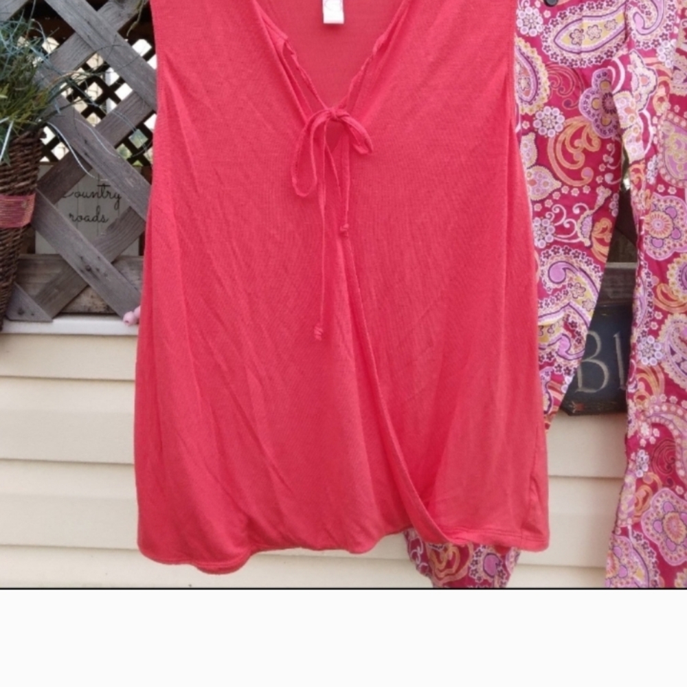 Women's Pink Tie-Front Top